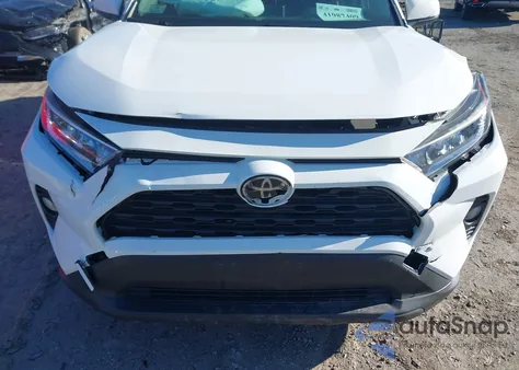 2019 Toyota Rav4 Xle Premium z USA, uszkodzony, nr VIN JTMA1RFV9KJ007728